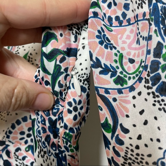 Stone Cold Fox V-Neck Dress - Picture 7 of 8